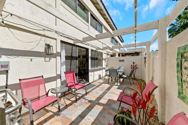 6025 Arroyo Road 7, Palm Springs, CA 92264