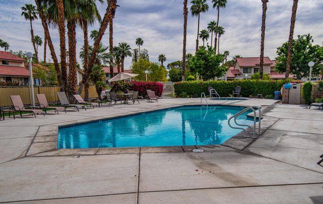 6025 Arroyo Road 7, Palm Springs, CA 92264