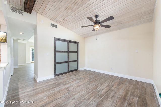 331 Avenida Del Sol Avenue, Indialantic, FL 32903