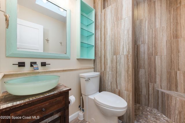 331 Avenida Del Sol Avenue, Indialantic, FL 32903