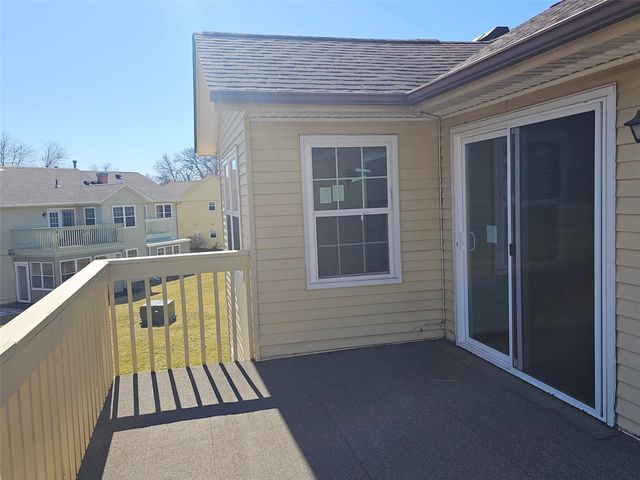 4113 Lexington Court NE C, Cedar Rapids, IA 52402