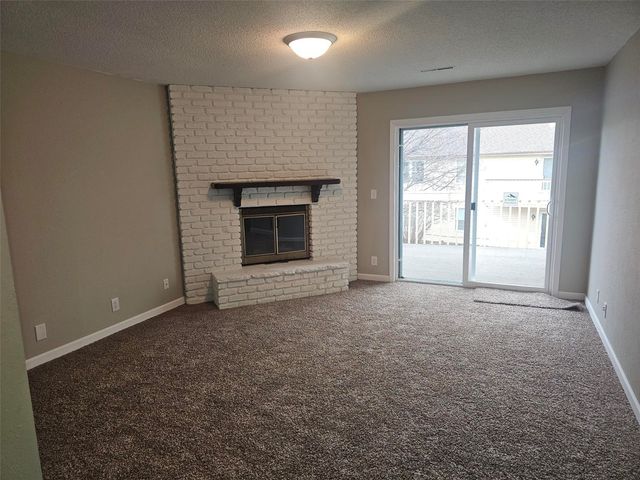 4113 Lexington Court NE C, Cedar Rapids, IA 52402