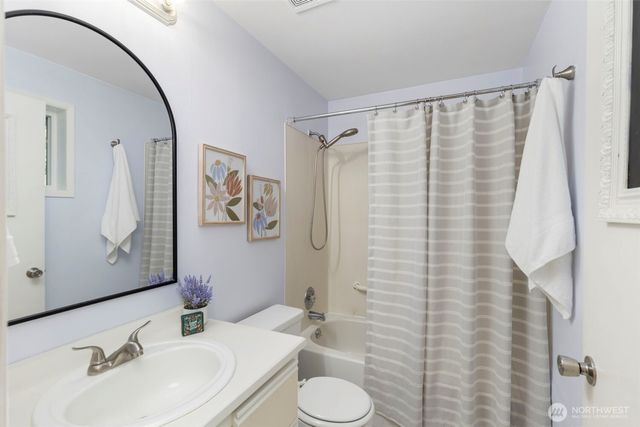 21930 Orca Drive NE, Poulsbo, WA 98370