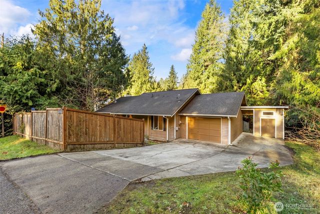 21930 Orca Drive NE, Poulsbo, WA 98370