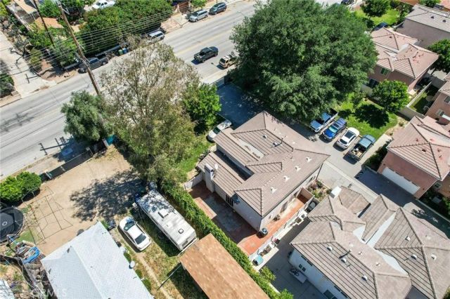 14661 oak road, Sylmar, CA 91342