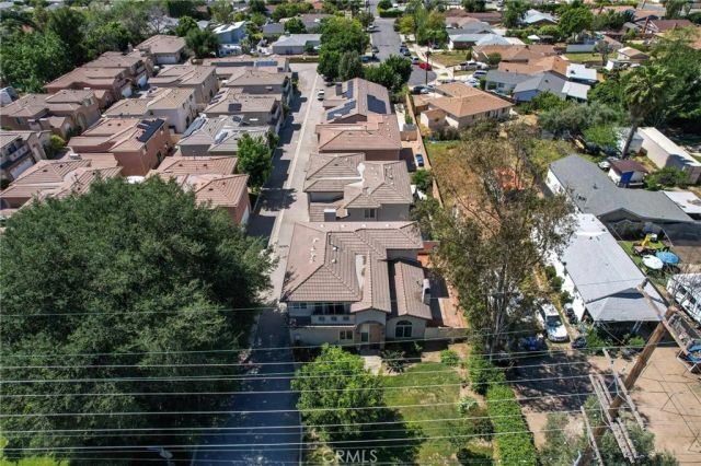 14661 oak road, Sylmar, CA 91342