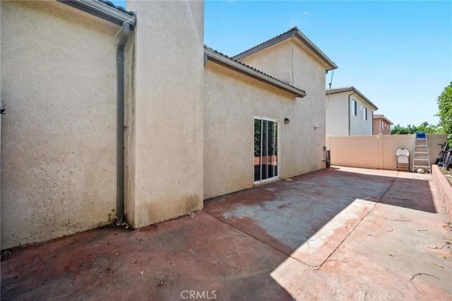 14661 oak road, Sylmar, CA 91342