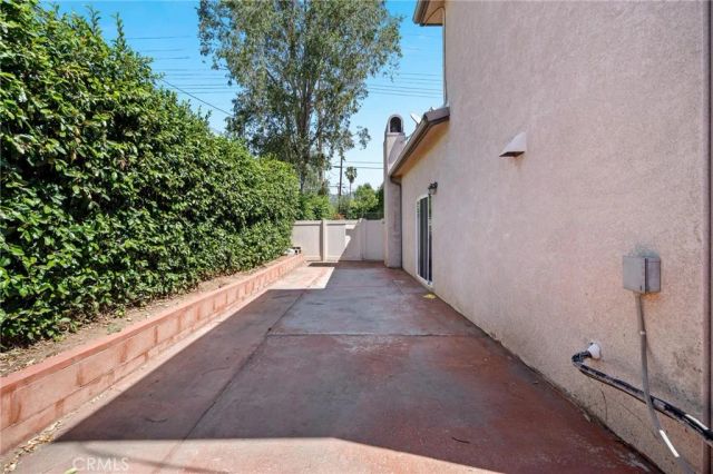 14661 oak road, Sylmar, CA 91342