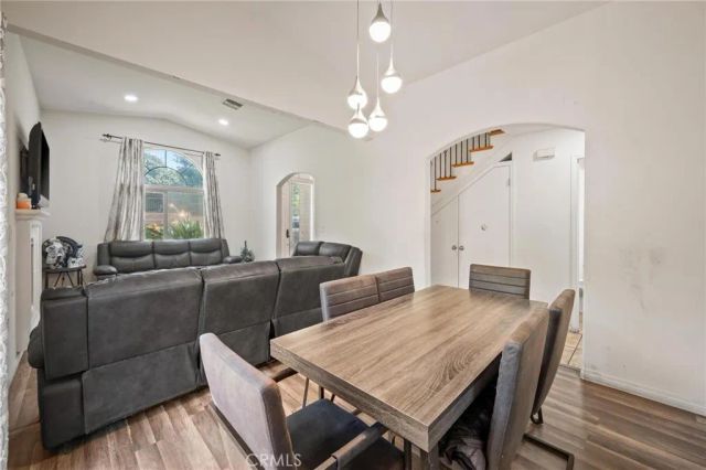 14661 oak road, Sylmar, CA 91342