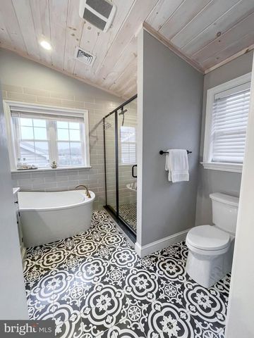 1922 EDINGTON PL, Lancaster, PA 17603