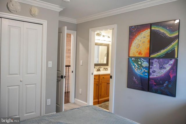 1922 EDINGTON PL, Lancaster, PA 17603