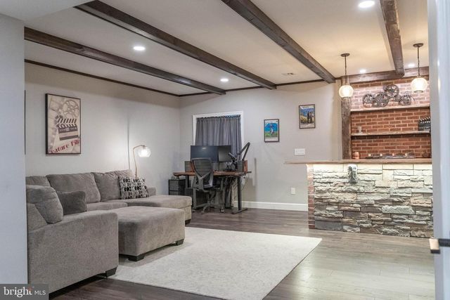 1922 EDINGTON PL, Lancaster, PA 17603