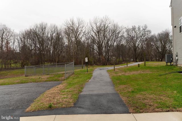 1922 EDINGTON PL, Lancaster, PA 17603