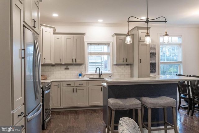 1922 EDINGTON PL, Lancaster, PA 17603