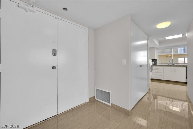 205 East Harmon Avenue 710, Las Vegas, NV 89169