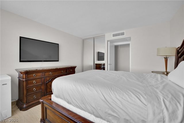 205 East Harmon Avenue 710, Las Vegas, NV 89169