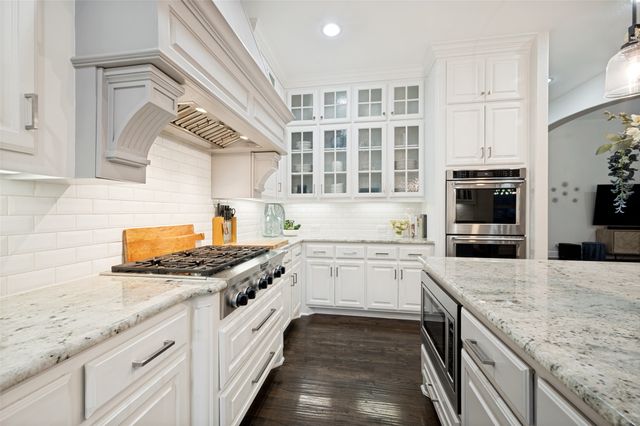 2812 Damsel Madison Lane, Lewisville, TX 75056