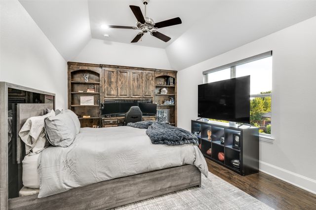 2812 Damsel Madison Lane, Lewisville, TX 75056