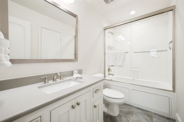 2812 Damsel Madison Lane, Lewisville, TX 75056