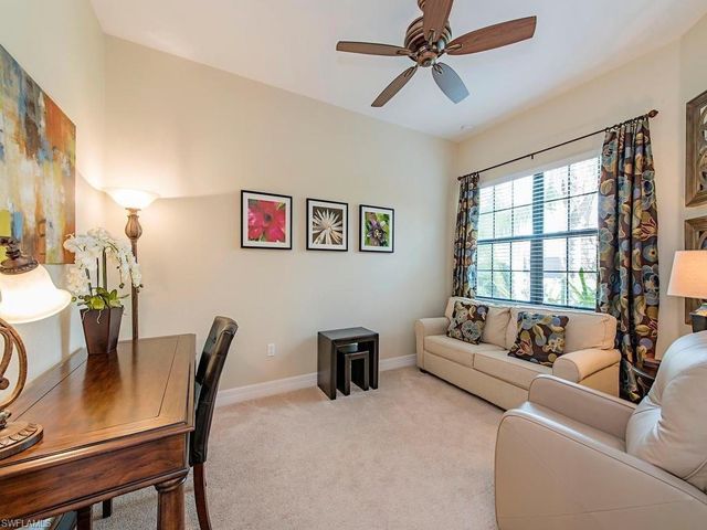 3326 Baltic DR, Naples, FL 34119