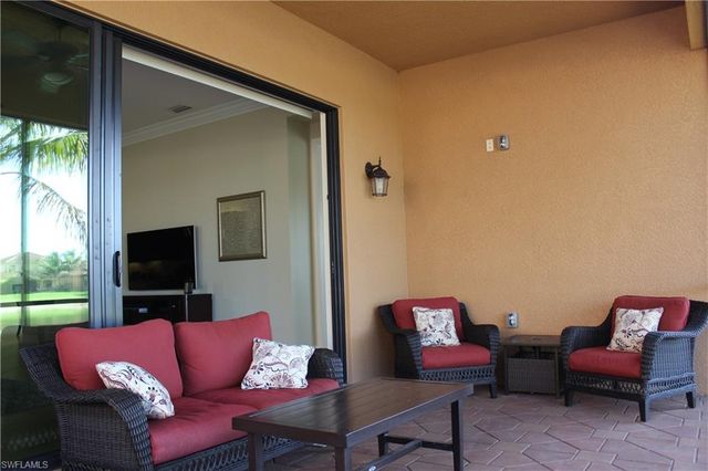 3326 Baltic DR, Naples, FL 34119