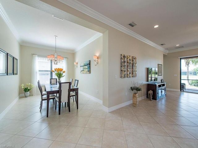 3326 Baltic DR, Naples, FL 34119