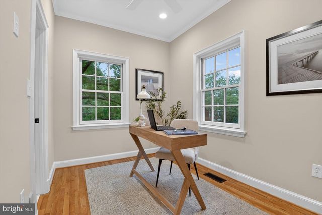 4383 WESTOVER PL NW, Washington, DC 20016