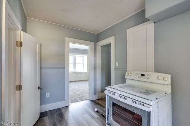 265 Madison Avenue, Akron, OH 44320