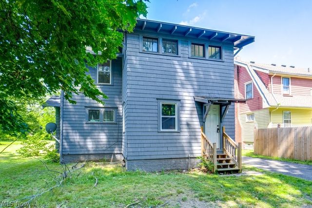 265 Madison Avenue, Akron, OH 44320
