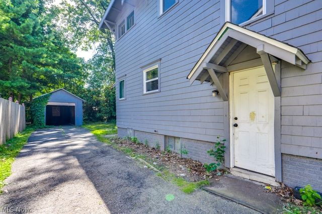 265 Madison Avenue, Akron, OH 44320