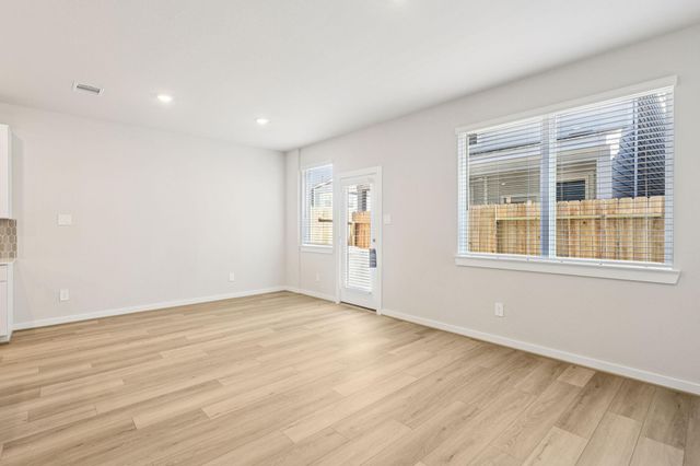 3207 Quiet Sunset Drive, Houston, TX 77080