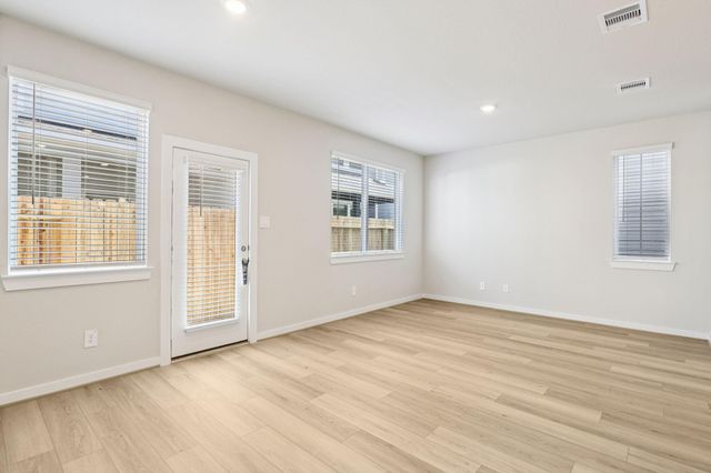 3207 Quiet Sunset Drive, Houston, TX 77080