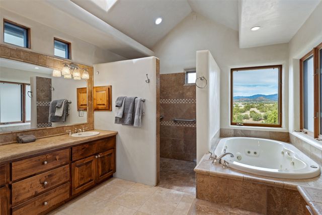 37 Old Road South, Lamy, NM 87540