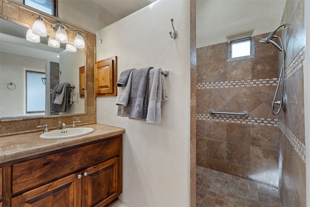 37 Old Road South, Lamy, NM 87540