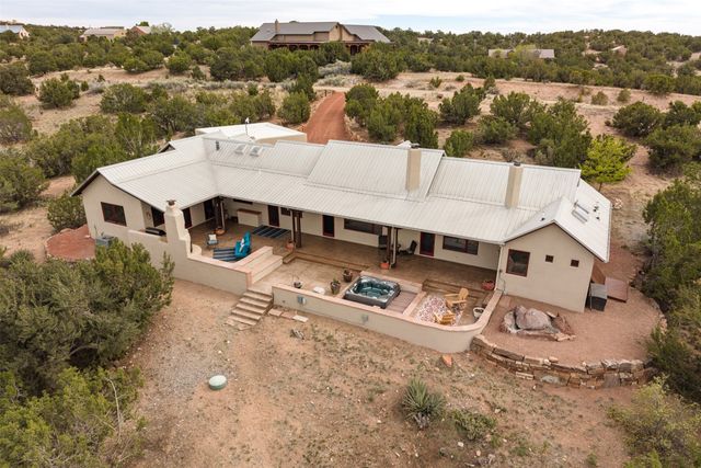 37 Old Road South, Lamy, NM 87540