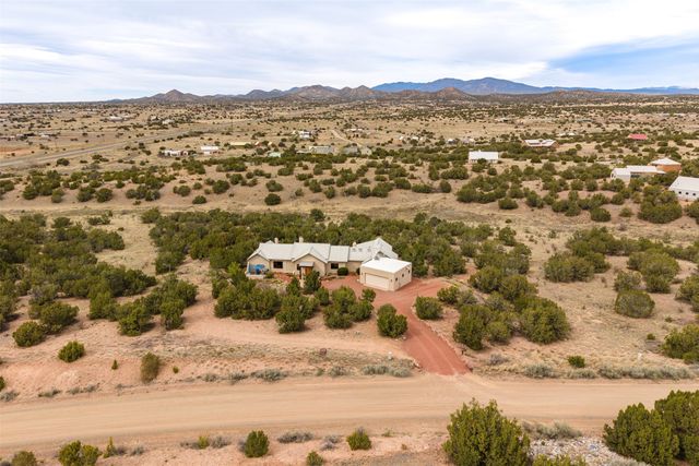 37 Old Road South, Lamy, NM 87540