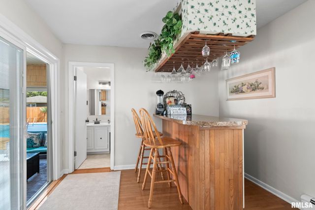 729 KENTON Boulevard, Taylorville, IL 62568