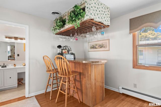 729 KENTON Boulevard, Taylorville, IL 62568