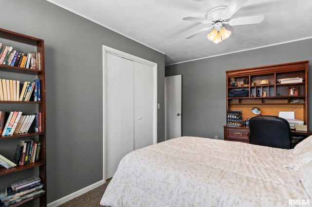 729 KENTON Boulevard, Taylorville, IL 62568