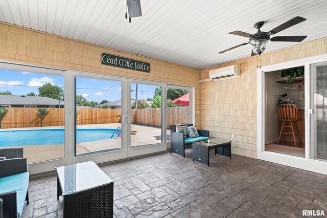 729 KENTON Boulevard, Taylorville, IL 62568