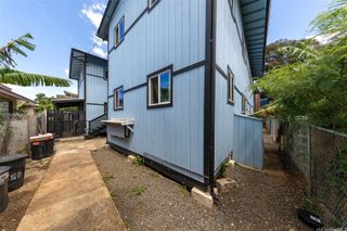 815 Lopez Lane, Honolulu, HI 96817