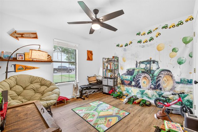 703 S College Street, Celeste, TX 75423