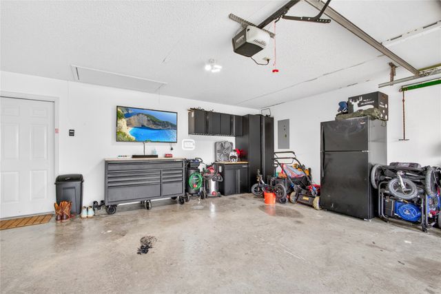 703 S College Street, Celeste, TX 75423