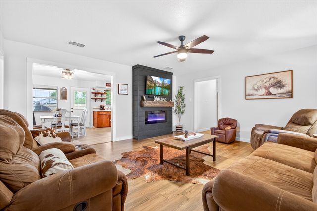 703 S College Street, Celeste, TX 75423