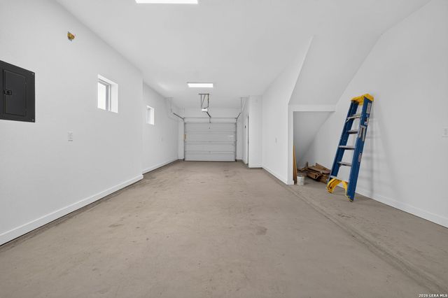 1735 W Gramercy Pl Unit 301, San Antonio, TX 78201