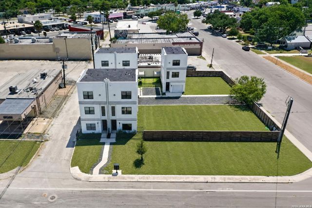 1735 W Gramercy Pl Unit 301, San Antonio, TX 78201