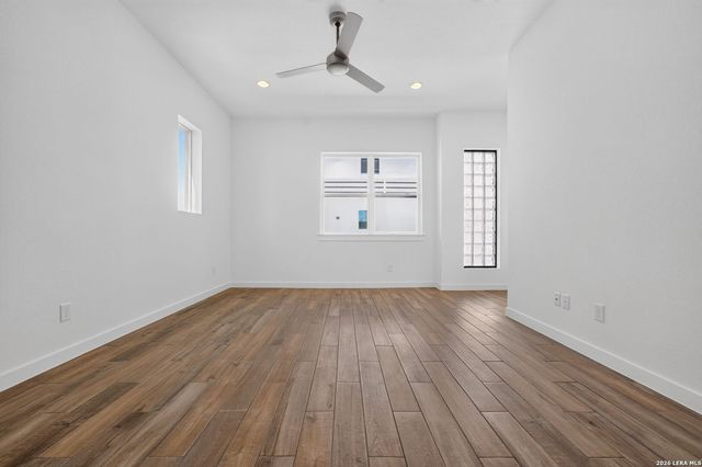 1735 W Gramercy Pl Unit 301, San Antonio, TX 78201