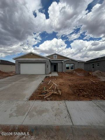 6548 Phoenix Street, Las Cruces, NM 88012