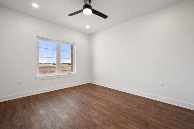 1150 E Hayes, New Home, TX 79383