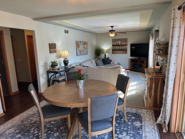 374 N Heatherstone Drive, Sun Prairie, WI 53590